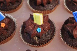 Peanut butter choc cupcakes